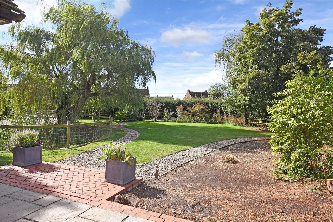 Watch House Green, Felsted, CM6, photo 24