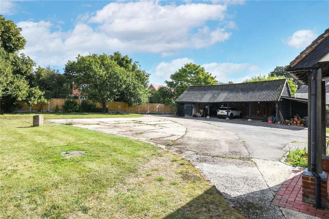 Watch House Green, Felsted, CM6, photo 26
