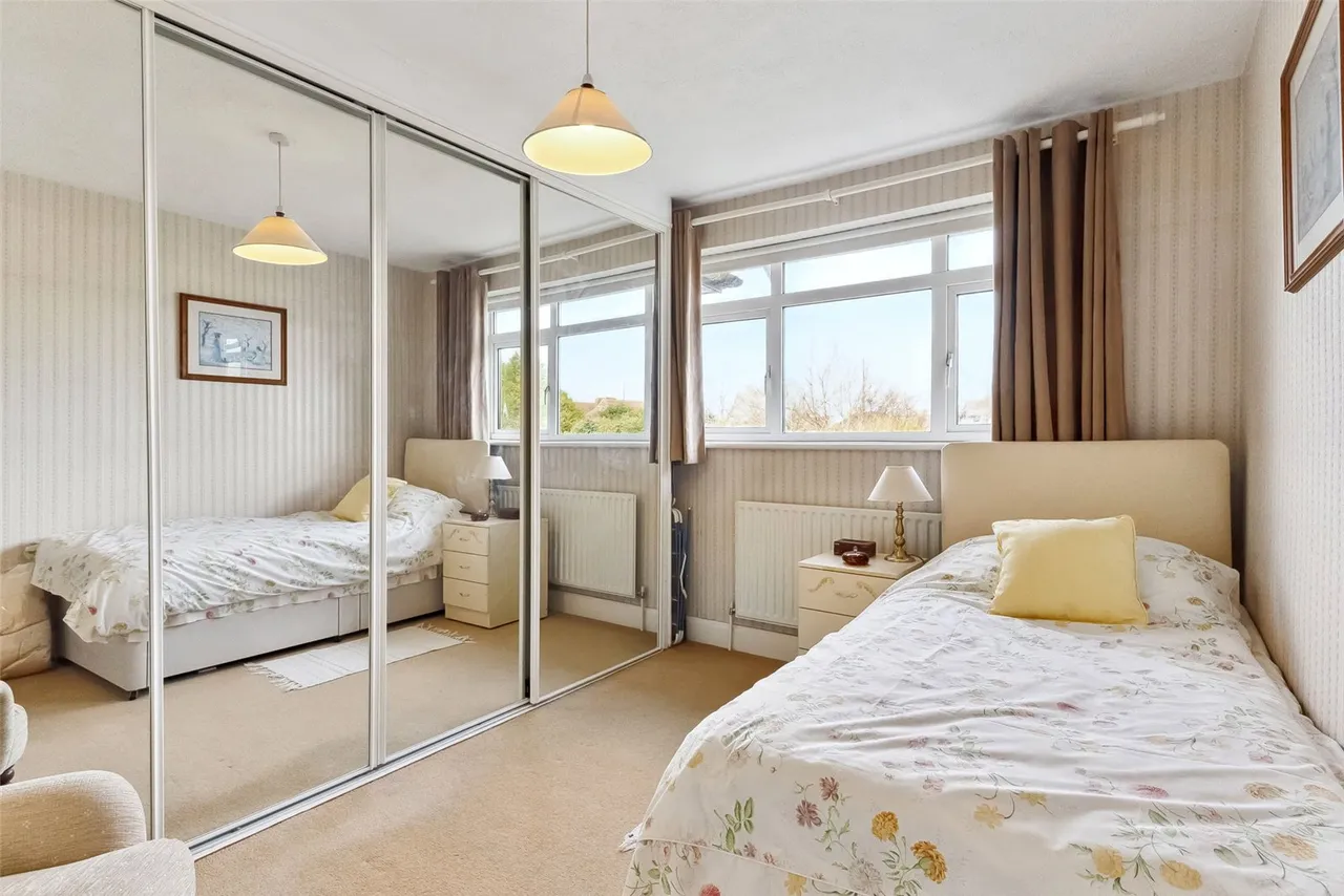 Devon Avenue, Twickenham, TW2 6PW, photo 7