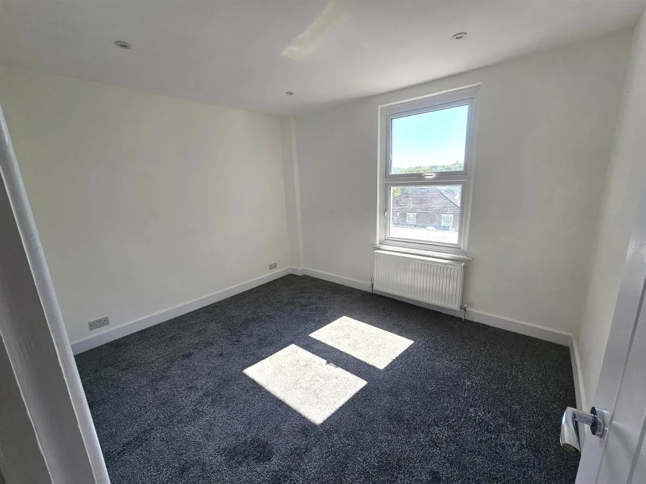 Upper Luton Road, Chatham ME5 7BQ, photo 3