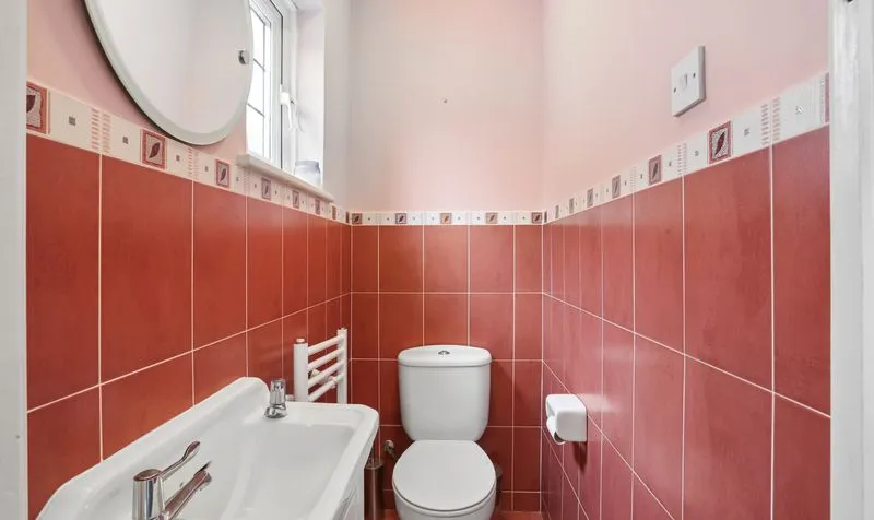 Alexandra Road, Epsom, KT17, photo 11