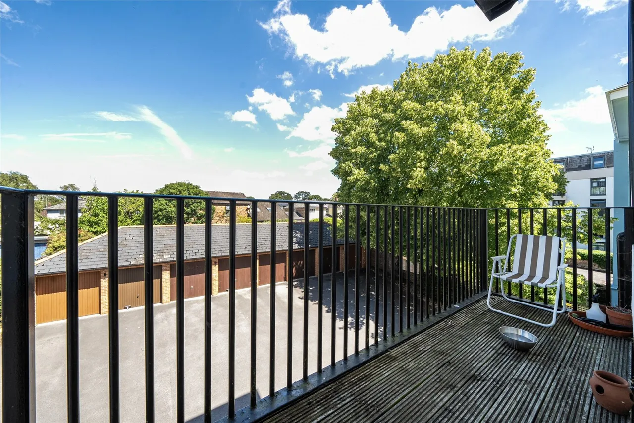 East Approach Drive, Cheltenham, GL52, photo 6
