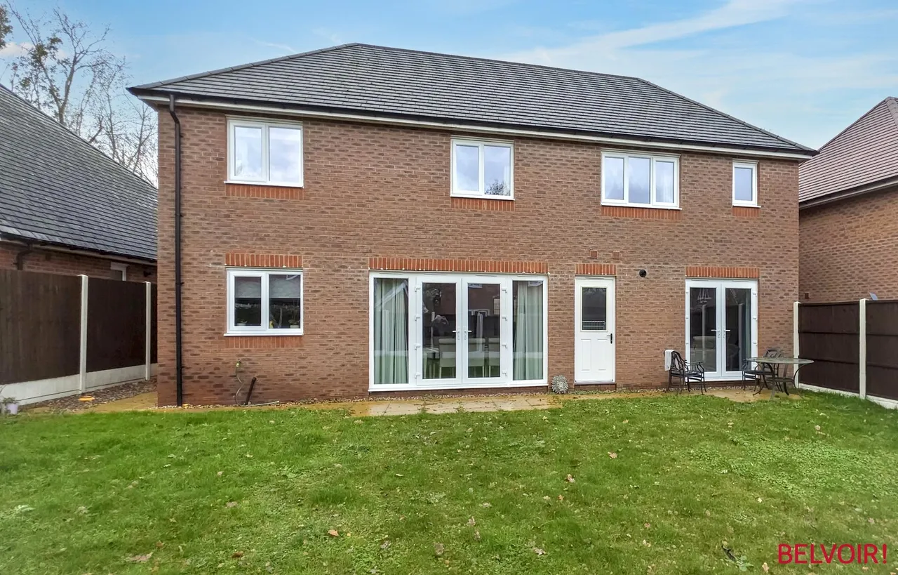 Alton Close, Amington, B77, photo 20