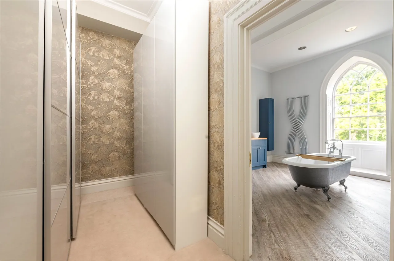 The Hall, Brockhall, NN7, photo 12