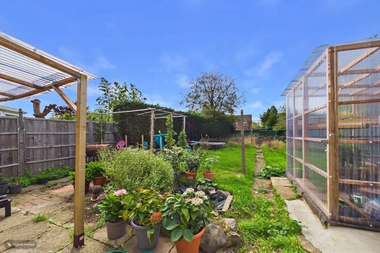 Mandeville Road, Brampton, PE28, photo 9
