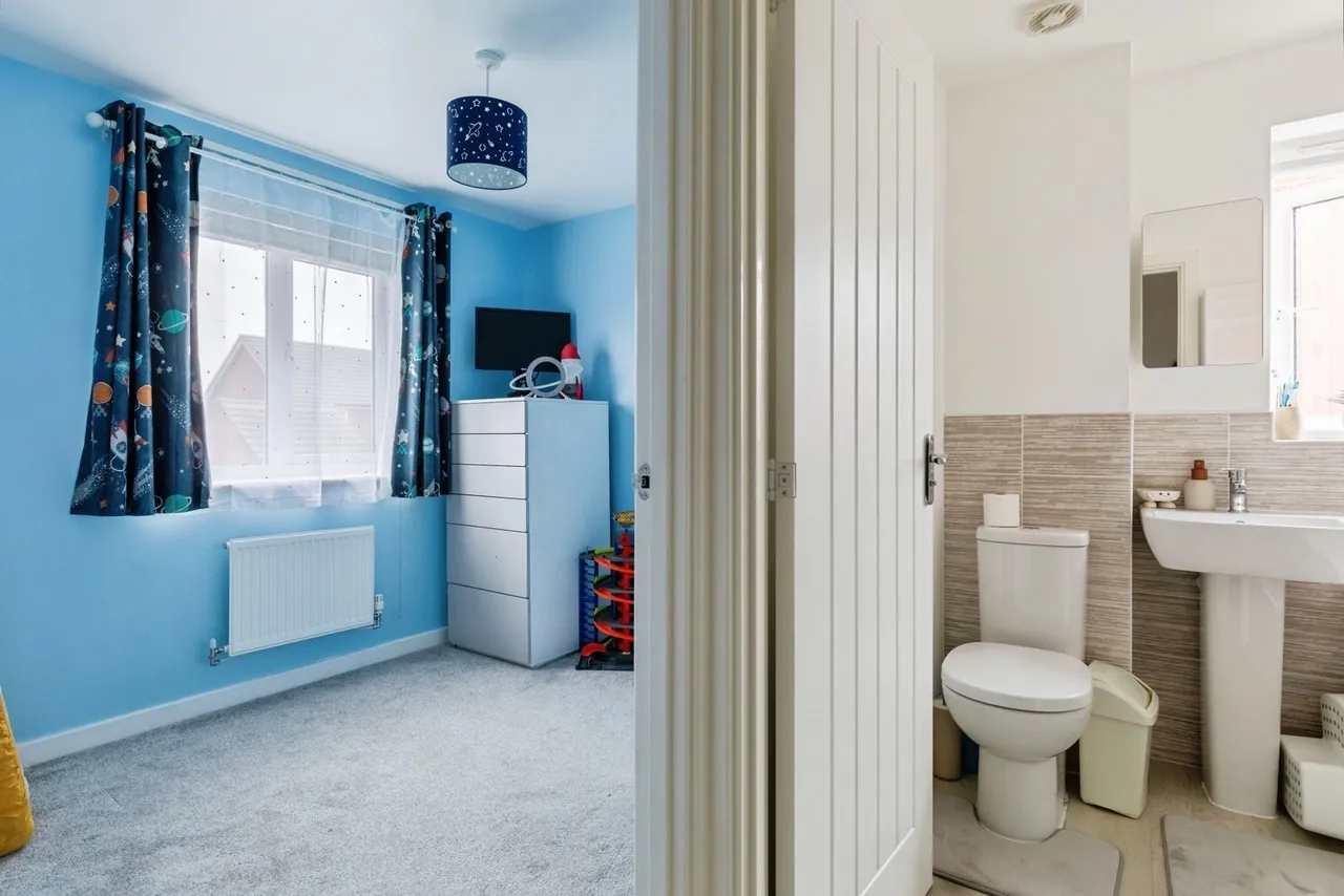 Crown Farm Close, COVENTRY, West Midlands, CV3, photo 13