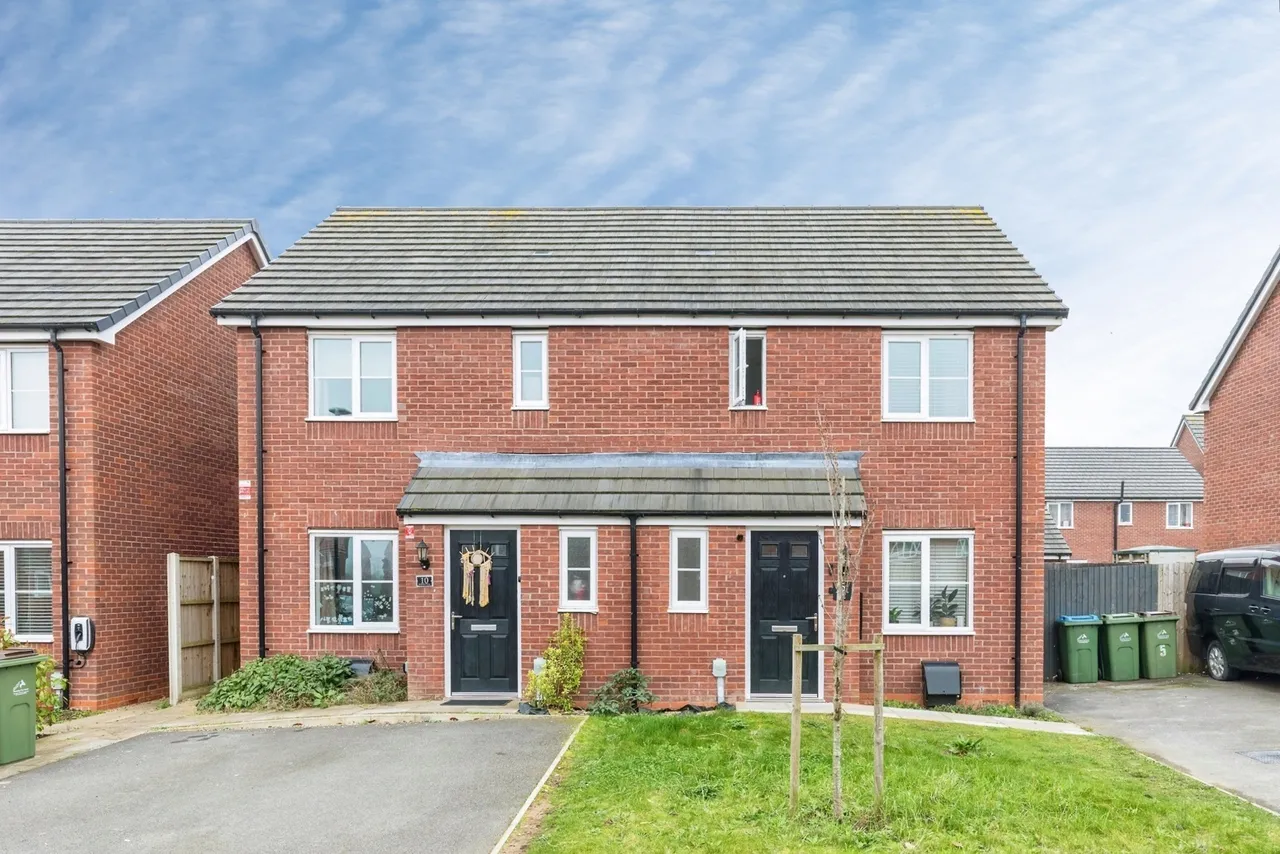 3 bed house for sale — Crown Farm Close, COVENTRY, West Midlands, CV3