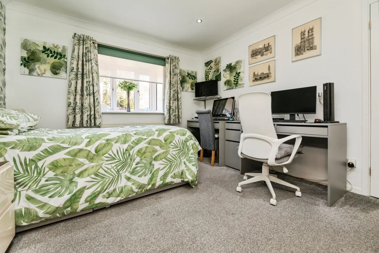 Fenton Fields, Rotherham, South Yorkshire, S61, photo 13