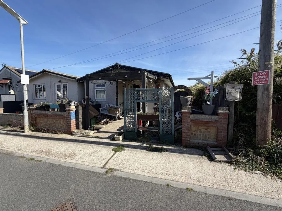 Morris Avenue, Jaywick, CO15, photo 6