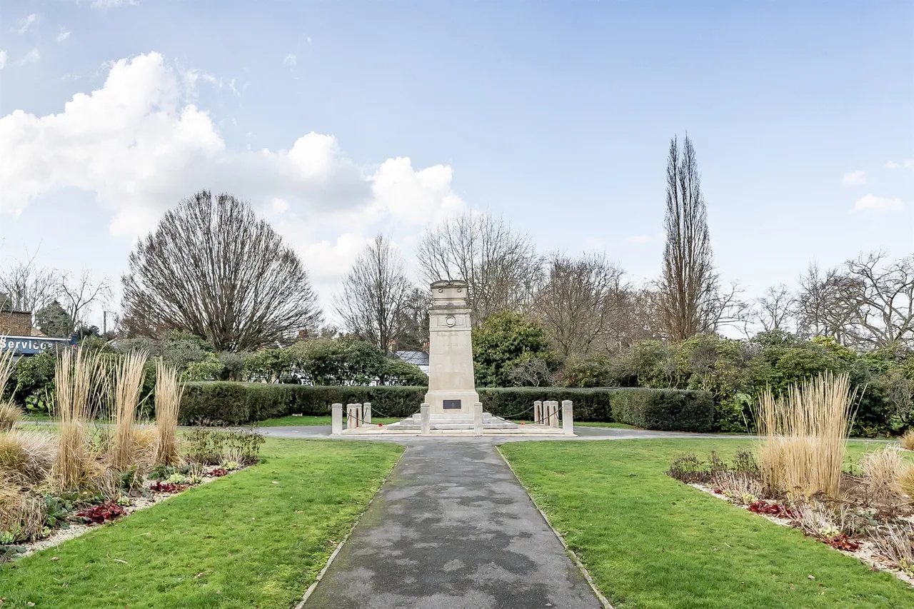 Gladbeck Way, Enfield, EN2, photo 9