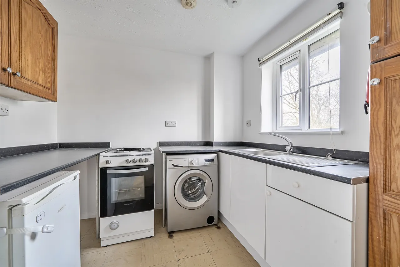 Gladbeck Way, Enfield, EN2, photo 3