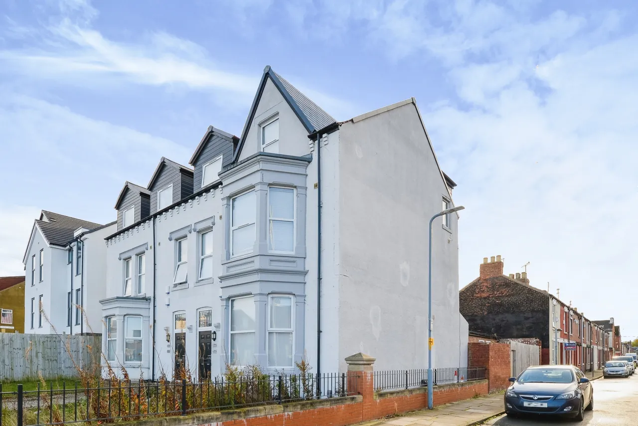 12 bed house for sale — Southfield Road, Middlesbrough, North Yorkshire, TS1