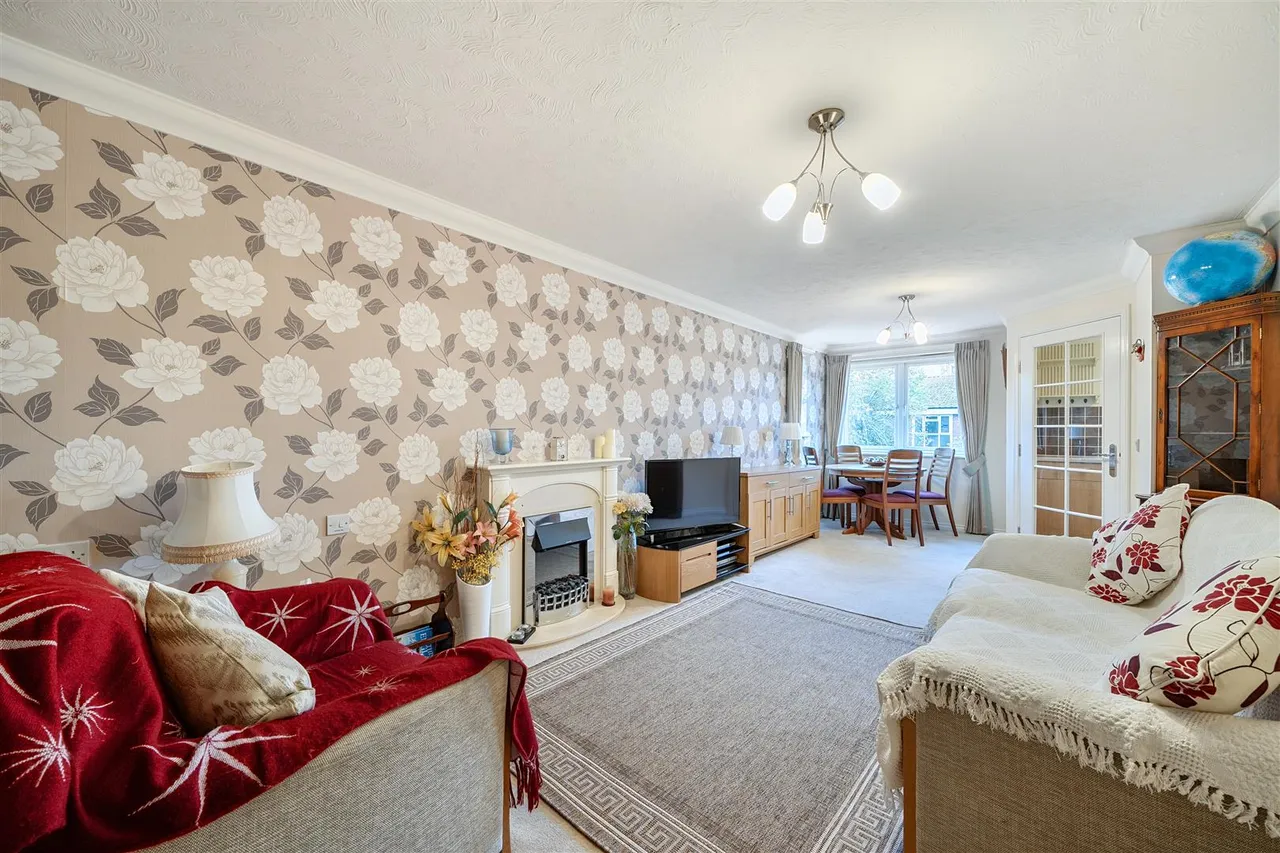 Brambledown Road, Wallington, SM6, photo 2