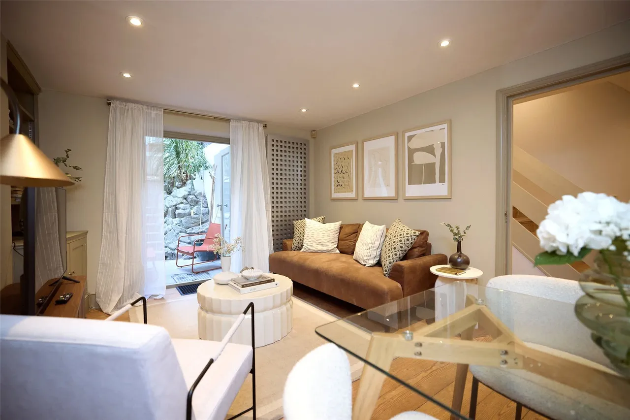 2 bed flat to rent — Hatherley Grove, London, W2