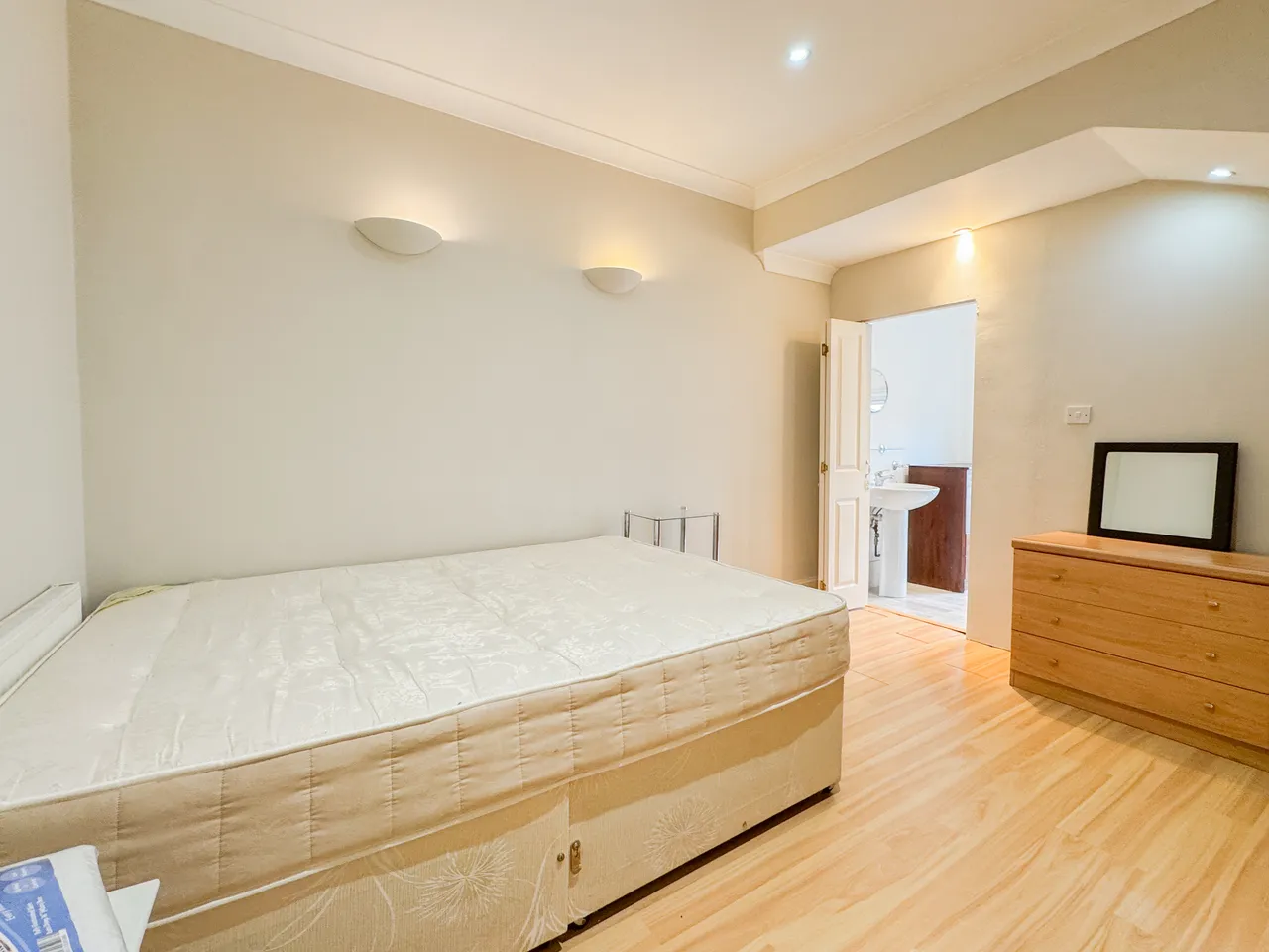 Montana Road, London, SW17, photo 9