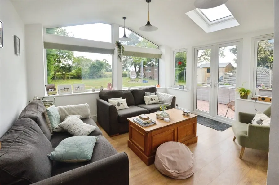 with 3 bedrooms in Buntingford, SG9, photo 5