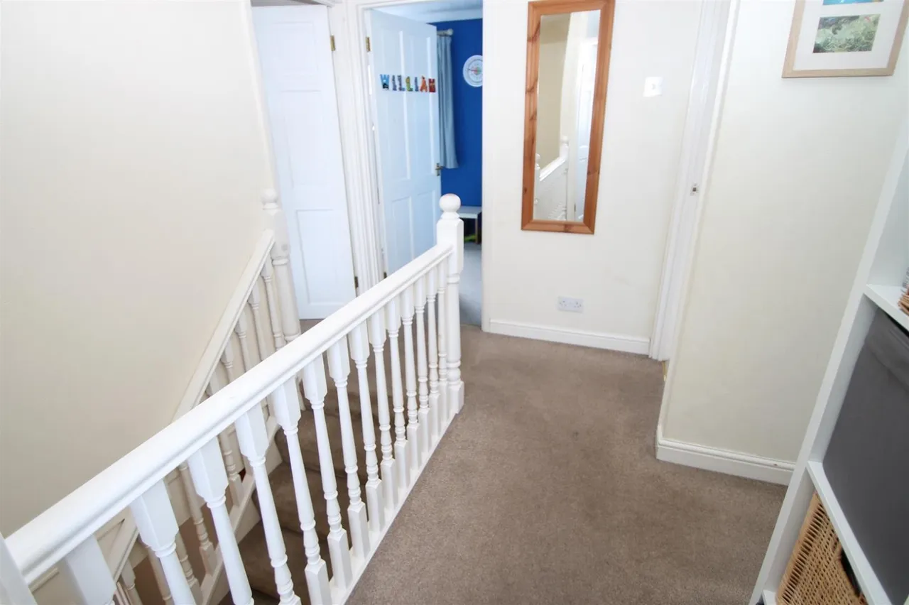 Chichester Drive, Quinton, Birmingham, photo 16
