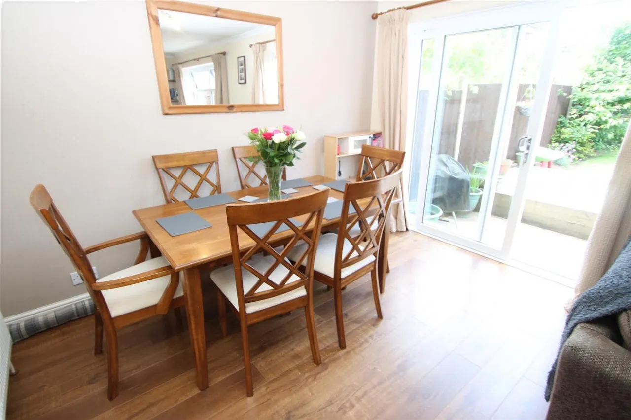 Chichester Drive, Quinton, Birmingham, photo 15