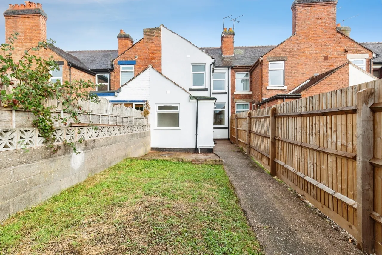 Tixall Road, Stafford, ST16, photo 19