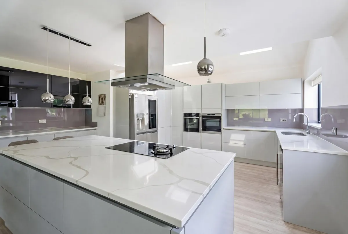 Edgwarebury Lane, Edgware, HA8, photo 8