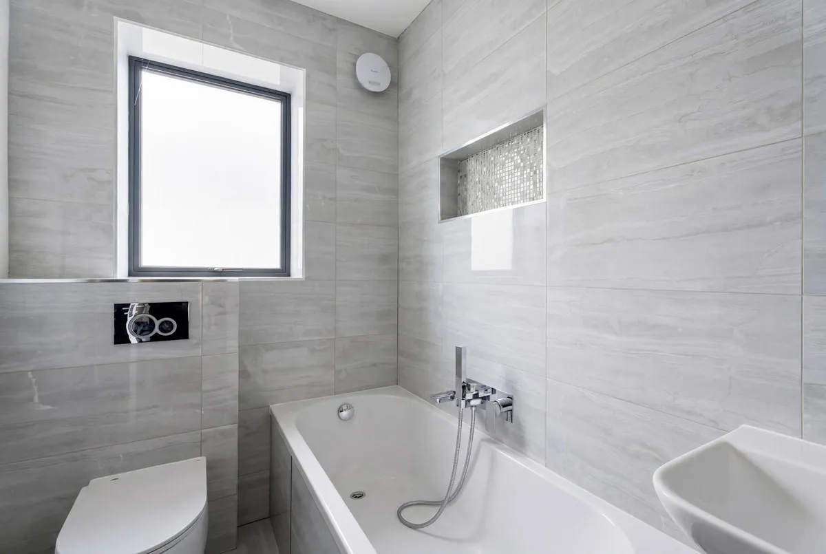 Edgwarebury Lane, Edgware, HA8, photo 13