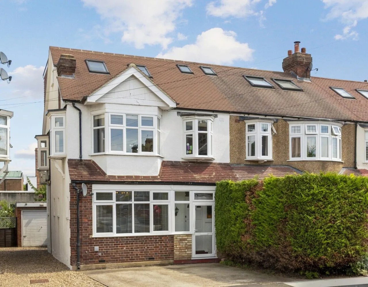 4 bed house for sale, Cherrywood Lane, Morden, SM4