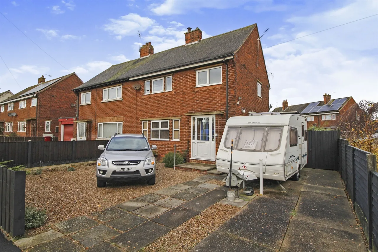 Cliff Avenue, Winterton, DN15, photo 6