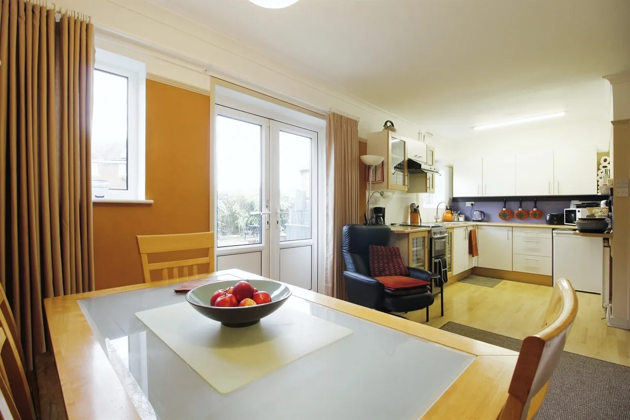 Cliff Avenue, Winterton, DN15, photo 5