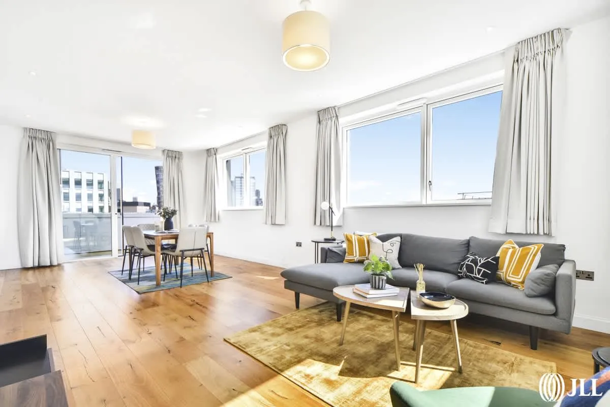 2 bed flat to rent, Cloud Street, Sugar House Island, E15