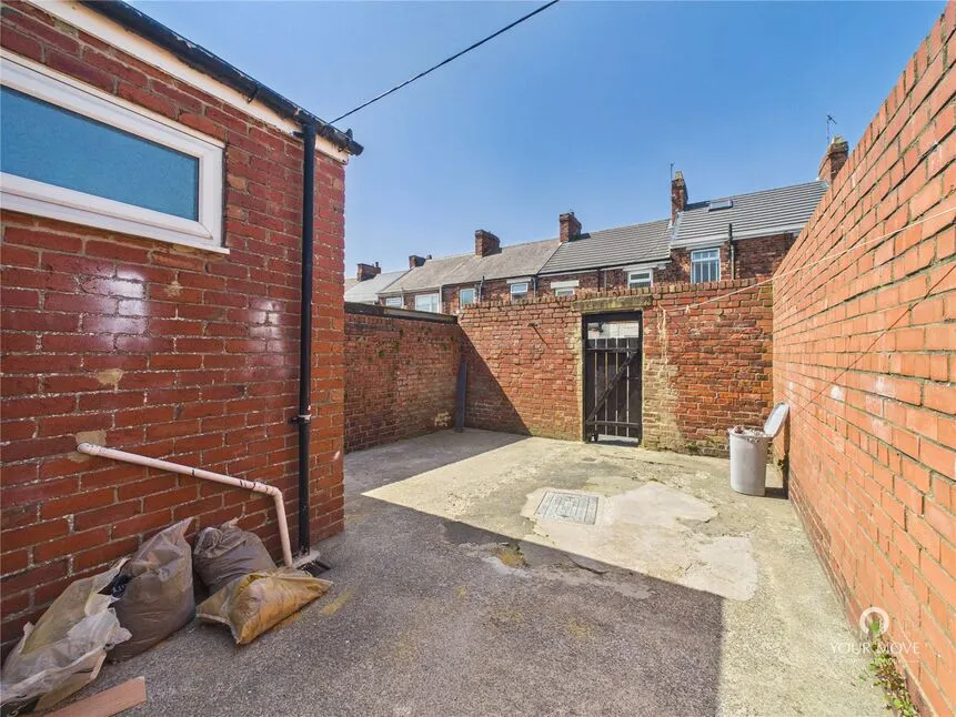 The Avenue, Pelton, DH2, photo 13