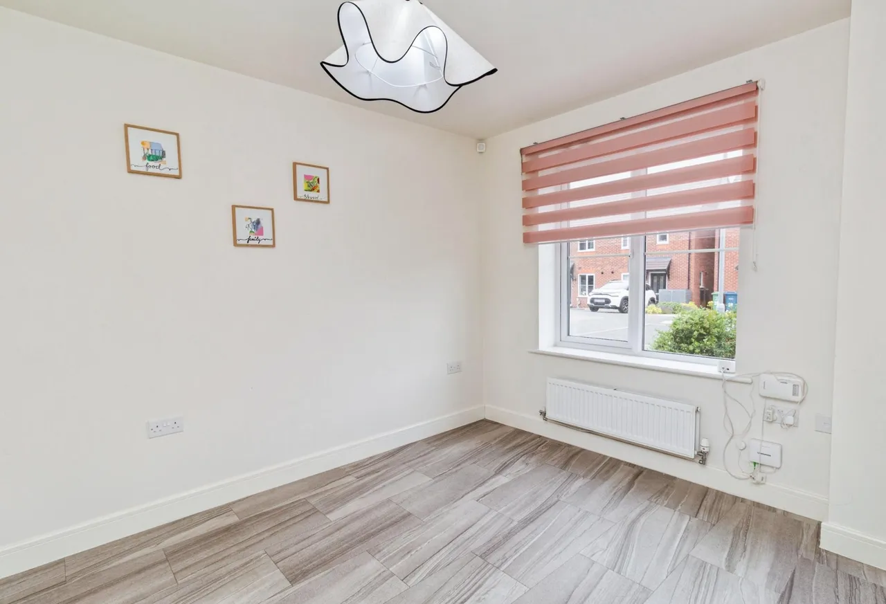 Bolsover Drive, Stafford, ST16, photo 8