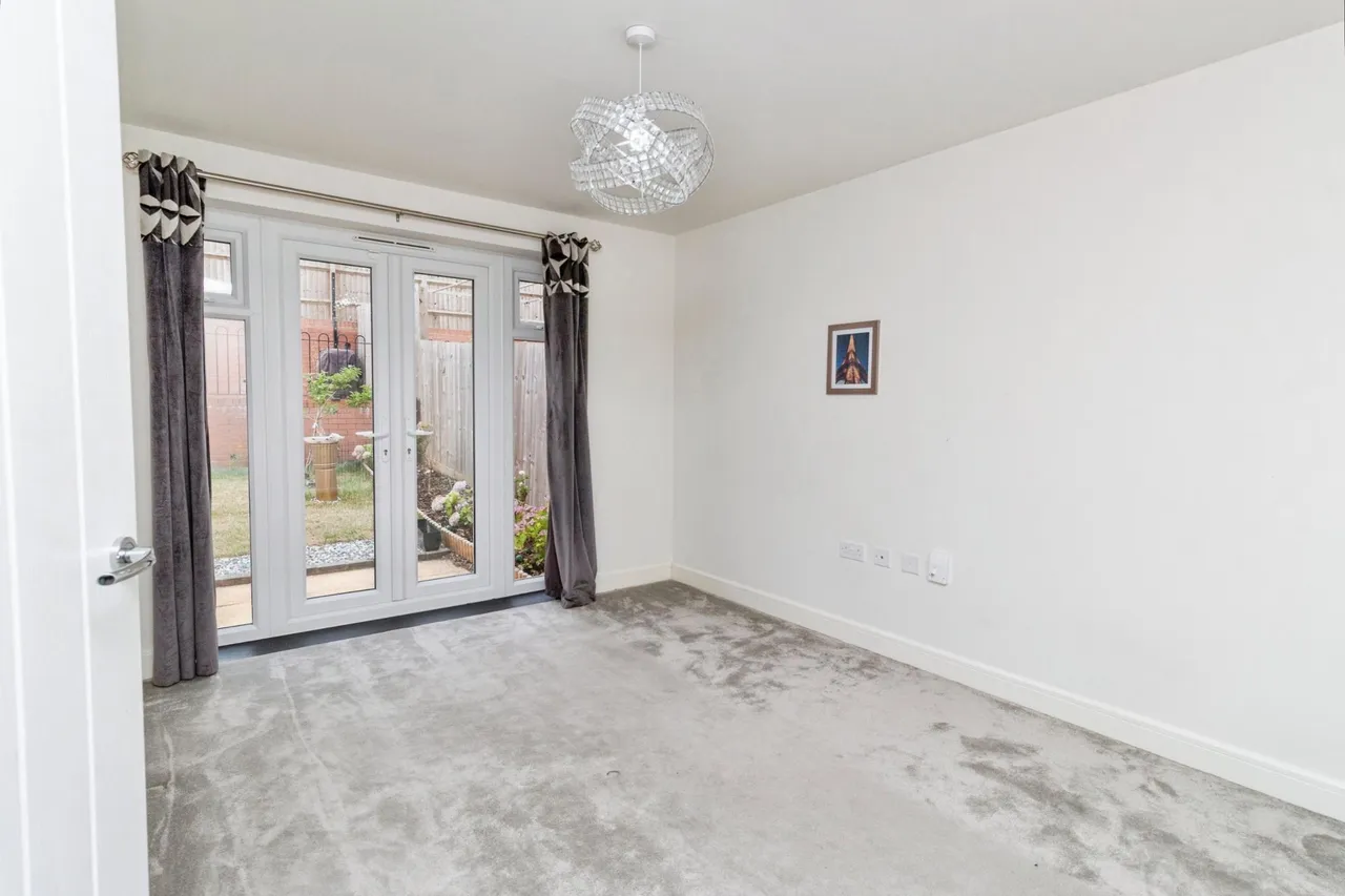 Bolsover Drive, Stafford, ST16, photo 6