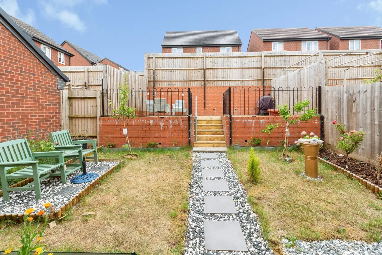 Bolsover Drive, Stafford, ST16, photo 18