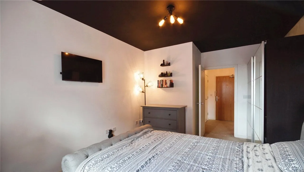 Royal Anglian Way, DAGENHAM, Essex, RM8, photo 9