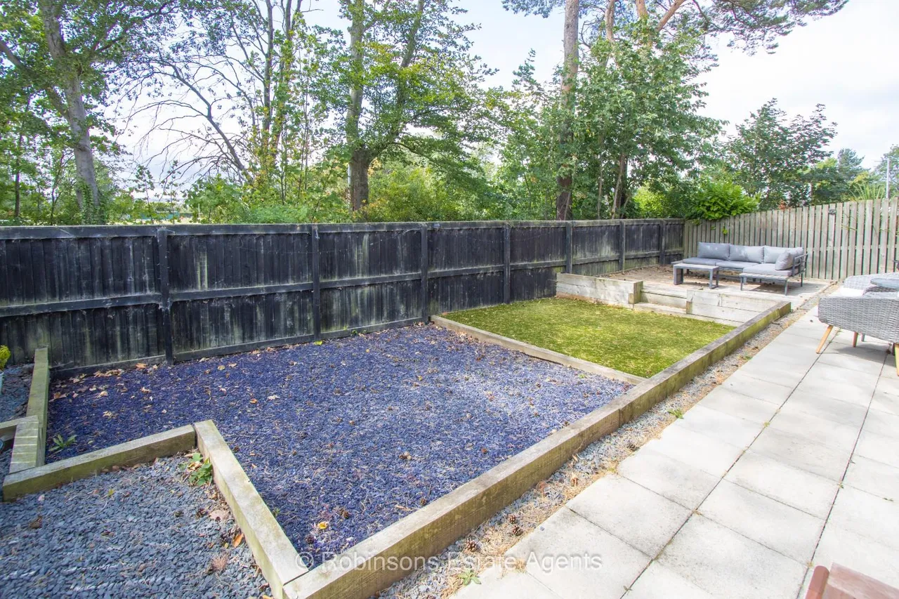 Carlin Close, Bowburn, DH6, photo 21