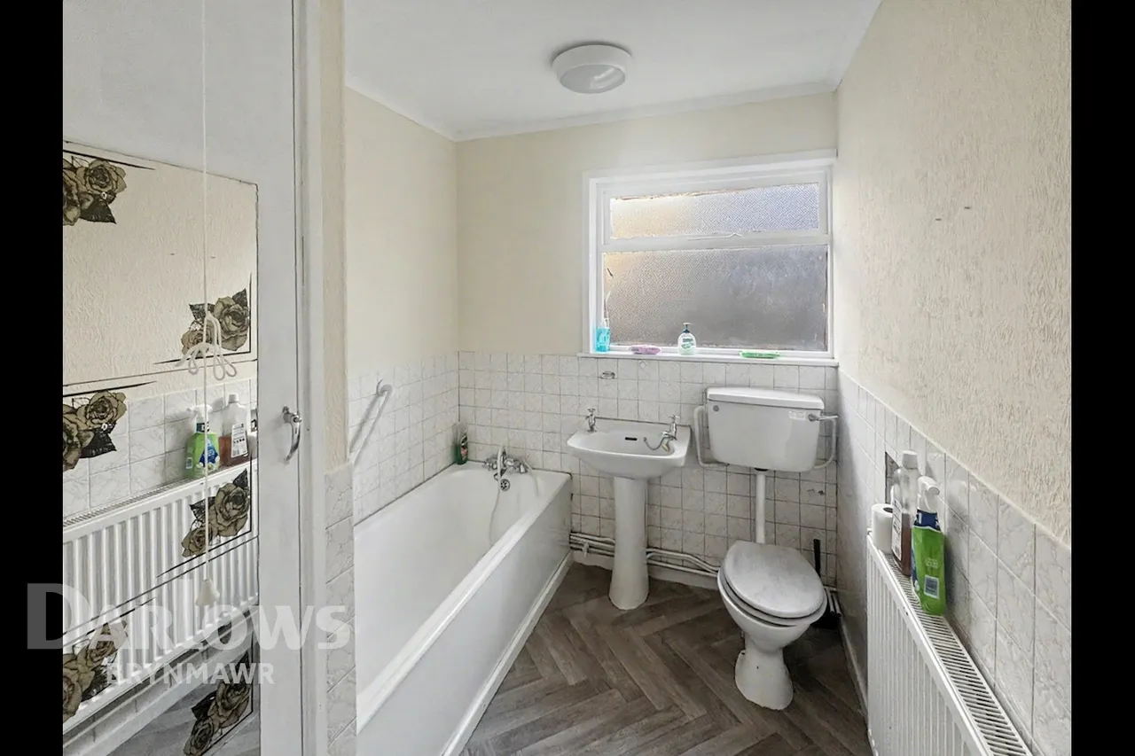 Stonebridge Road, Ebbw Vale, photo 13