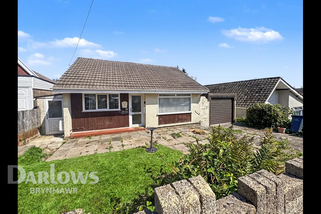 2 bed house for sale, Stonebridge Road, Ebbw Vale