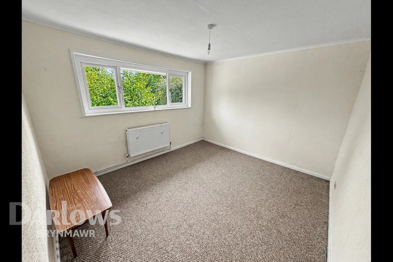 Stonebridge Road, Ebbw Vale, photo 8