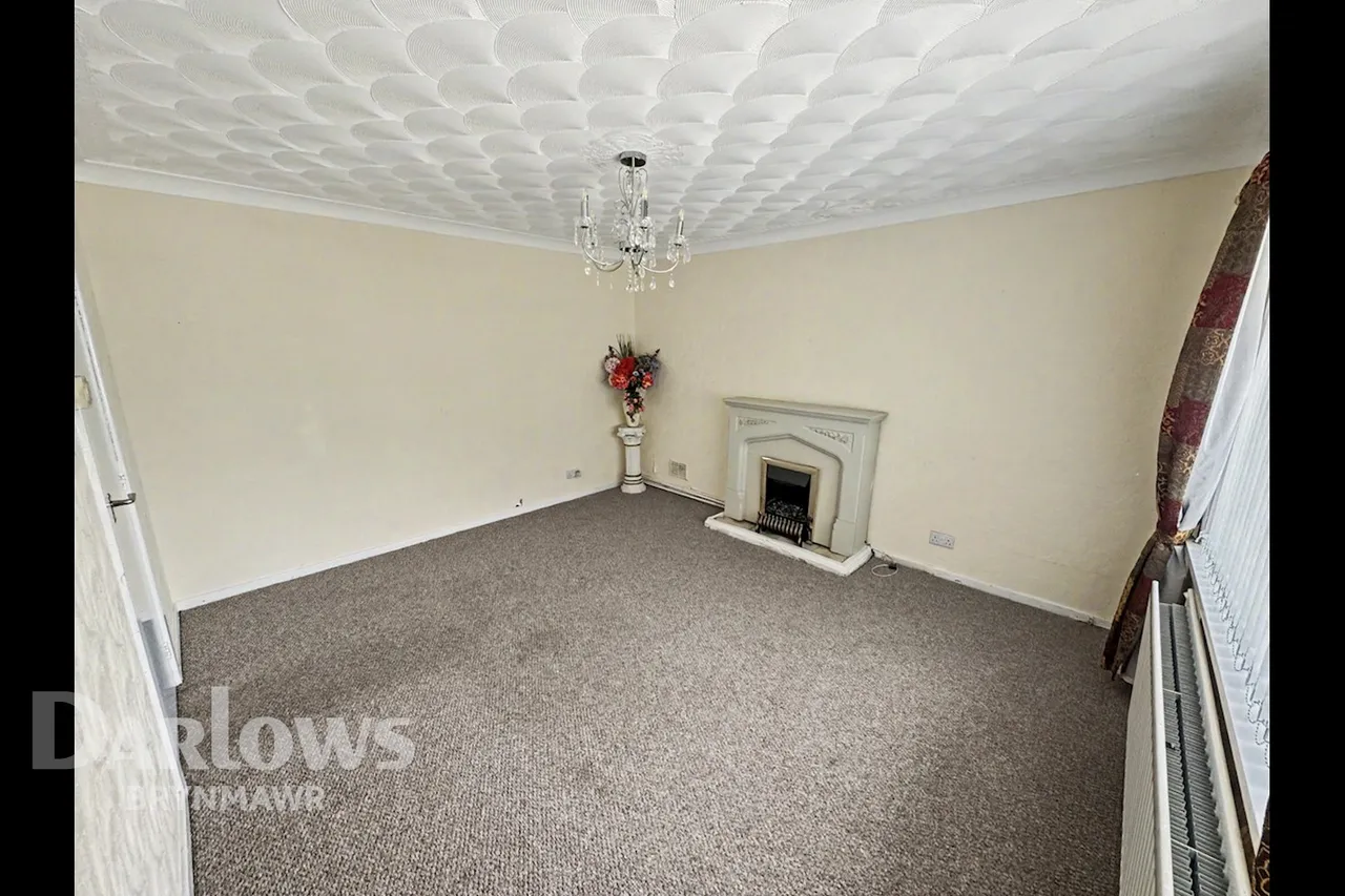 Stonebridge Road, Ebbw Vale, photo 6