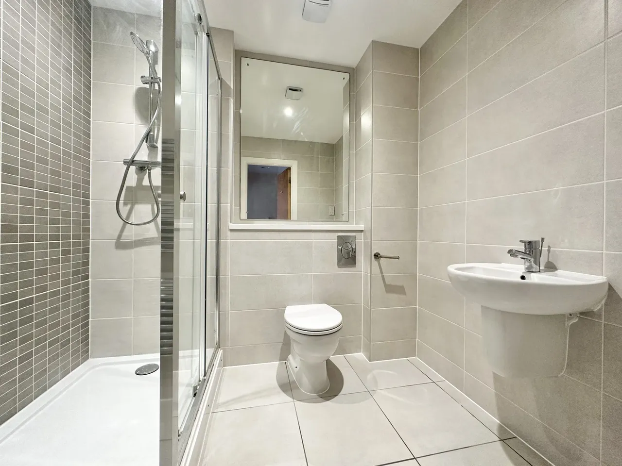 Flat 74, Waterside House Woodley Headland, Milton Keynes, Peartree Bridge, MK6 3FE, photo 9