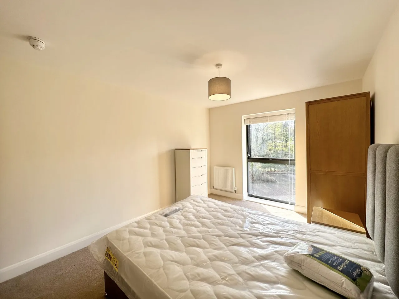 Flat 74, Waterside House Woodley Headland, Milton Keynes, Peartree Bridge, MK6 3FE, photo 8