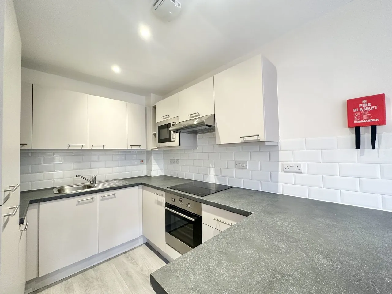 Flat 74, Waterside House Woodley Headland, Milton Keynes, Peartree Bridge, MK6 3FE, photo 3