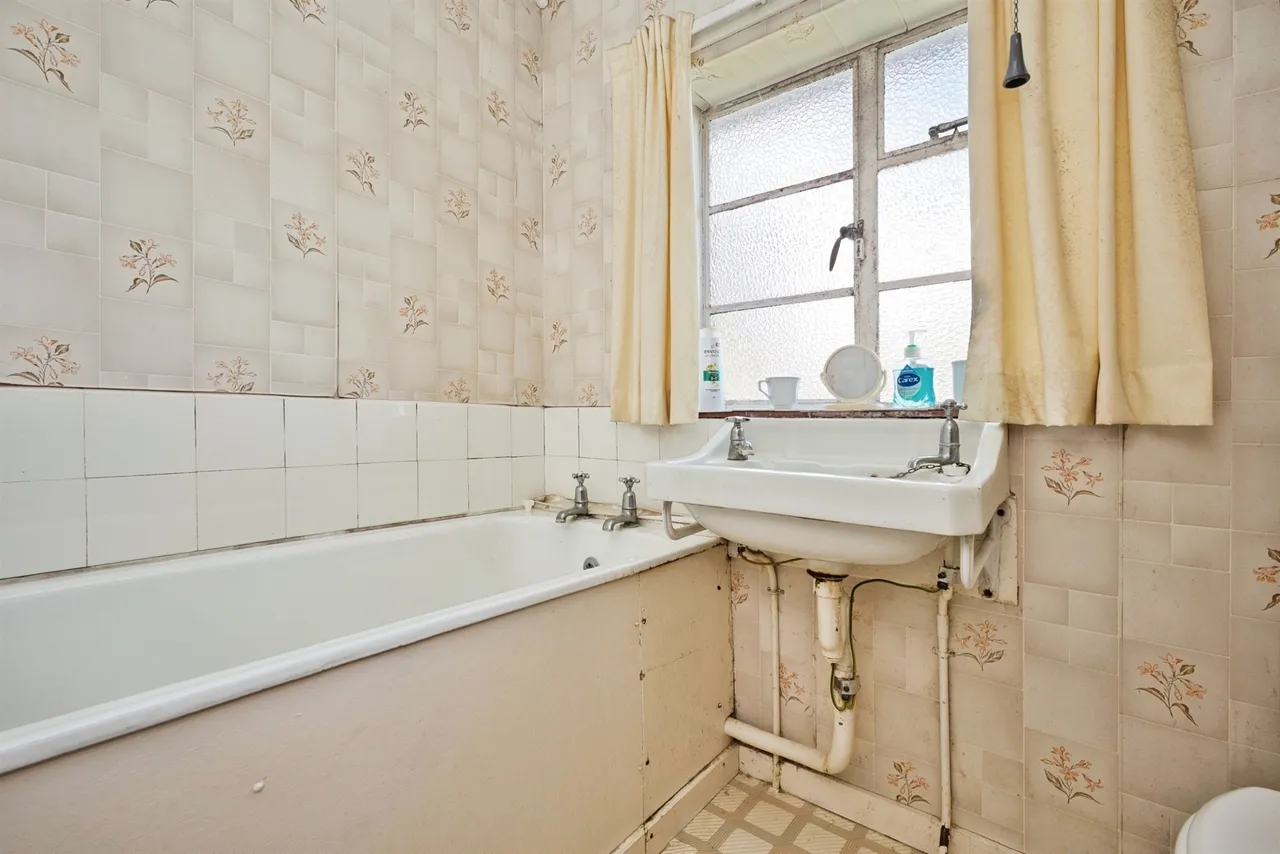 Wingate Avenue, Yeovil, BA21, photo 8