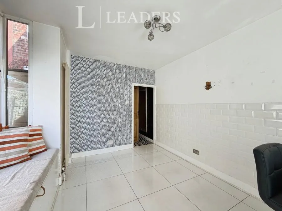 Beaulieu Road, Portsmouth, PO2, photo 11