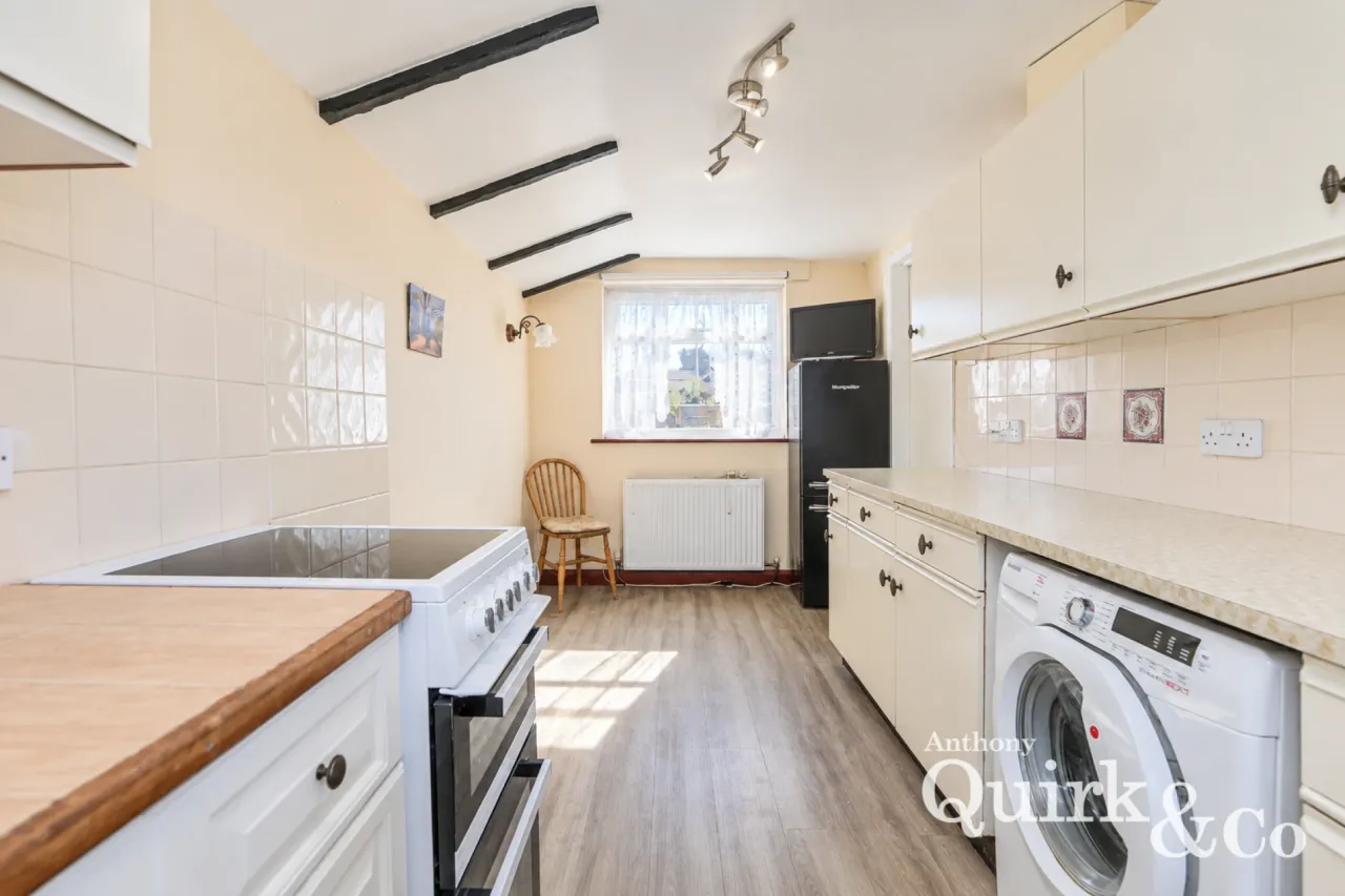 Denham Road, Canvey Island, SS8, photo 3
