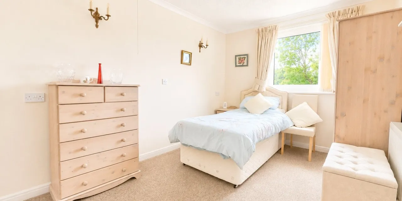 Dale Avenue, Heswall, CH60, photo 6