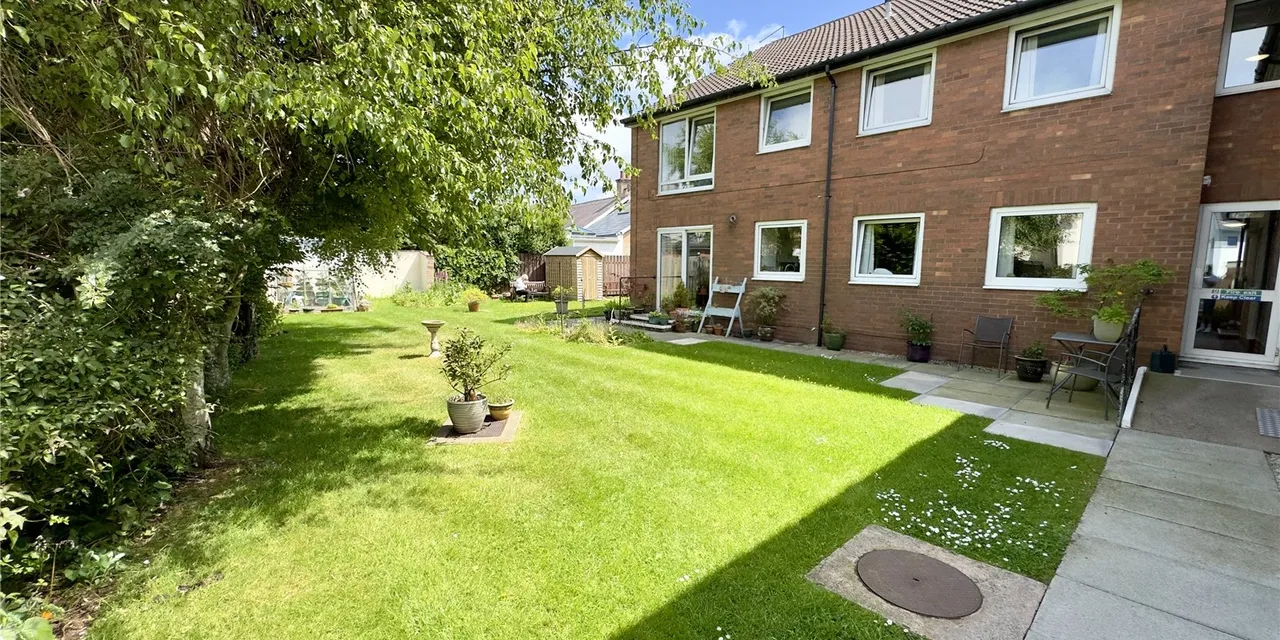 Dale Avenue, Heswall, CH60, photo 12