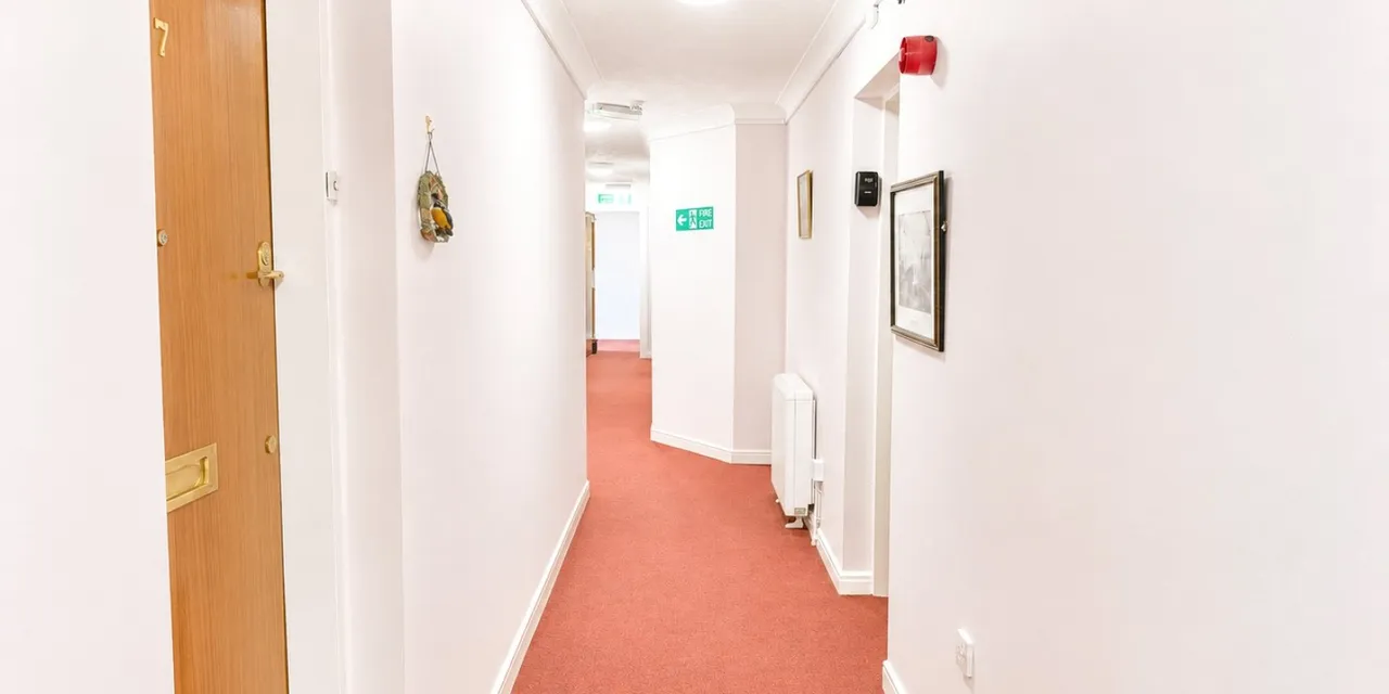 Dale Avenue, Heswall, CH60, photo 8