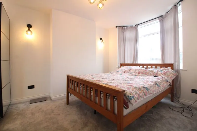 Preston Gardens, Luton, LU2, photo 6