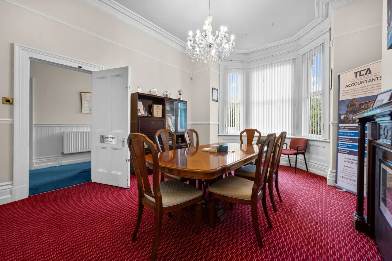 Prescot Road, St. Helens, WA10, photo 2